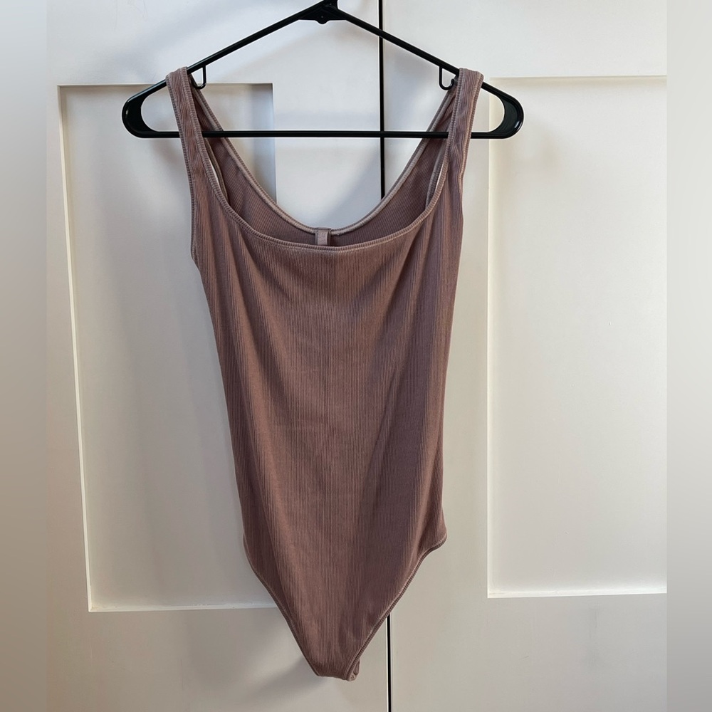 SKIMS Mauve Square Neck Bodysuit